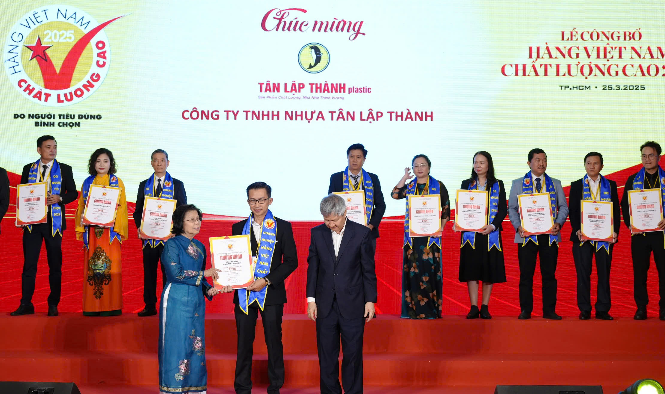 NHỰA TÂN LẬP THÀNH VINH DỰ ĐẠT DANH HIỆU “HÀNG VIỆT NAM CHẤT LƯỢNG CAO 2025”